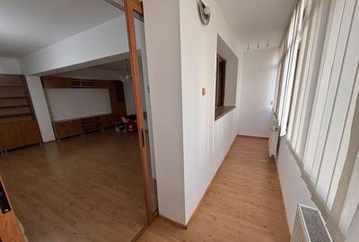 Apartament 3 camere Bd. Dunarea, etaj 3, decomandat, ... - 11