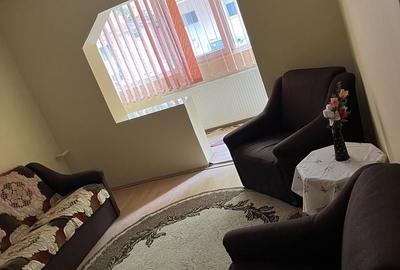 Apartament cu 2 camere semidecomandat în Micălaca