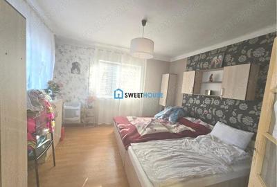 Casa de vanzare in zona centrala Oltet - 5