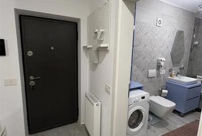 Garsonieră decomandată, mobilată în Tractorul - 8