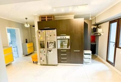 Apartament de 3 camere, 90mp, decomandat, metrou, AC, Timpuri Noi Apartament de 3 camere, 90mp, decomandat, metrou, AC, Timpuri Noi - 6