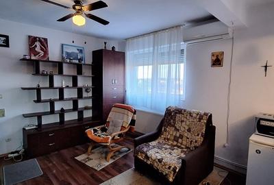 Garsoniera, Str Corneliu Coposu, Rogerius - 2