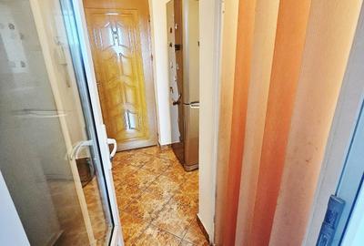 Vânzare apartament 3 camere | Zona Vest – Lămâița | Etaj 10/10 - 14