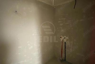 Apartament 3 camere semidecomandat zona Cetatii - 7