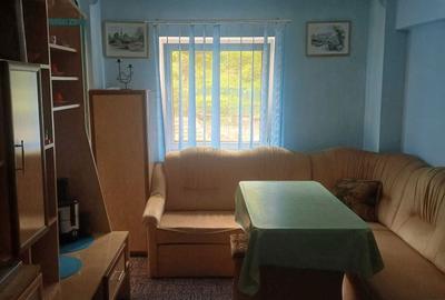 Apartament cu 2 camere decomandat în Central - 2