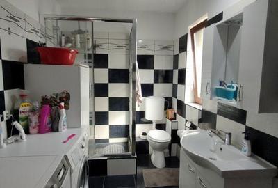 Casă cu 4 camere cu Canalizare în Chișoda - 13