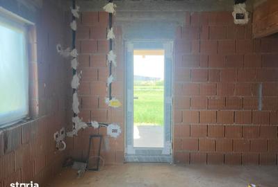Casă cu 4 camere cu Teren 500 Mp în Sântandrei - 3