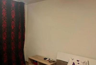 De vanzare apartament 4 camere, 87mp, Rahova - 2