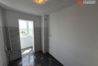 Apartament cu 3 camere decomandat în Șagului - 9
