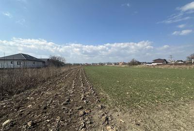 Teren Construcții intravilan de 2000 mp, în Central - 2