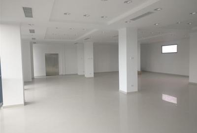 Spatiu pretabil showroom in Pipera 265 mp Spatiu pretabil showroom in Pipera 265 mp - 3