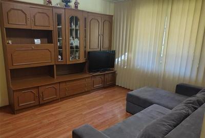 Apartament 2 camere, decomandat,mobilat, utilat, zona verde, beci,Central, Braso Apartament 2 camere, decomandat,mobilat, utilat, zona verde, beci,Central, Braso - 3