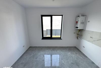 Casă cu 4 camere cu Teren 410 Mp în Miroslava