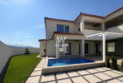 Vila EXCLUSIVISTA cu Piscina, Garaj si 3 Terase - 7