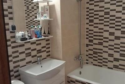 Vanzare apartament 2 camere zona Democtatiei - 6