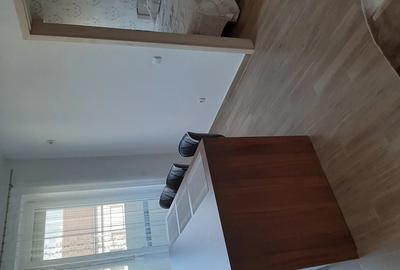 Dau in chirie apartament 45m2 pe str Xenopol - 5