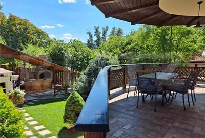 Vila exclusivista, zona Plopii fara Sot, garaj crama finisare si utilare de top - 2