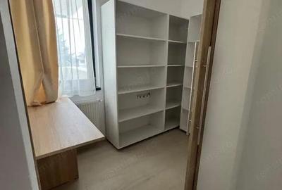 Casă în Apărătorii Patriei