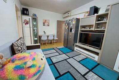 Apartament cu 3 camere decomandat în Drumul Taberei - 2