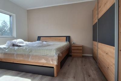 Duplex superb despartit prin garaj - 8