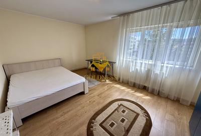 Apartament cu 2 camere decomandat în Zorilor