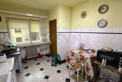 Apartament cu 5 camere decomandat, mobilat în Cotroceni - 11