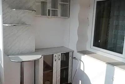 Apartament cu 4 camere decomandat în Nădlac - 2