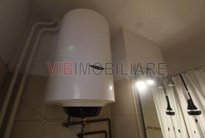 Piata Alba Iulia - Bld. Unirii - bloc mixt - Rond Alba Iulia - 13