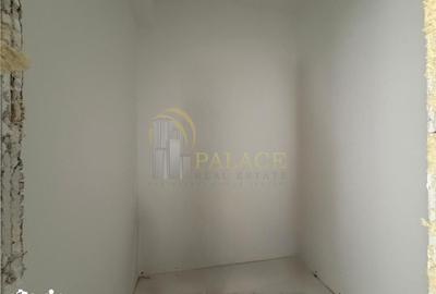 Apartament cu 3 camere în Central - 1