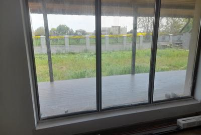 Duplex cu 4 camere cu Canalizare în Săftica - 5