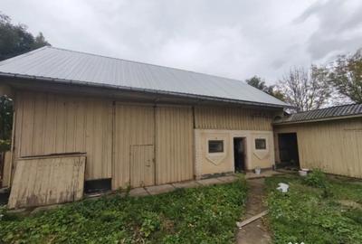 Casă cu 2 camere cu Teren 3000 Mp în Pădureni - 11