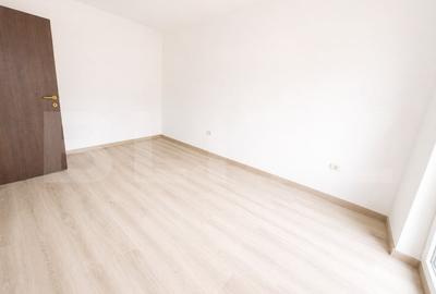 Apartament cu 2 camere semidecomandat, mobilat în Sânpetru - 4