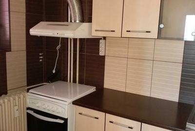 Garsonieră în Titan - 3