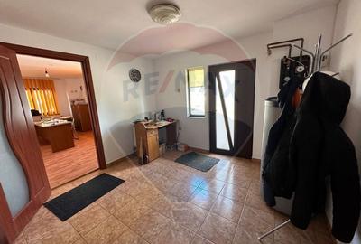 Spațiu industrial, de 5,000 mp, în Tișița - 16