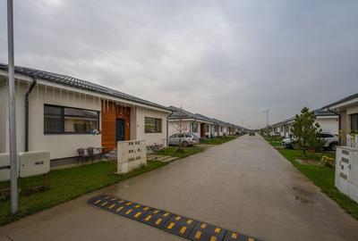 Vila parter mobilata si utilata Tunari - 16