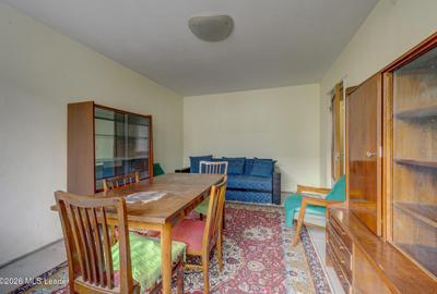Apartament cu 3 camere decomandat, mobilat în Titan - 2