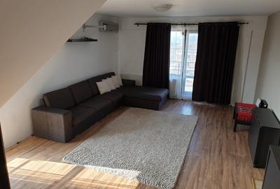 Apartament cu 3 camere decomandat în Haliu