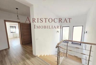 Casă cu 5 camere cu Teren 608 Mp în Ostratu - 4