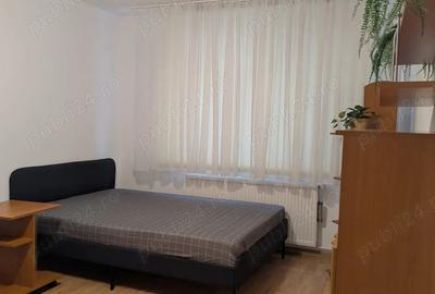 Garsonieră decomandată în Tei