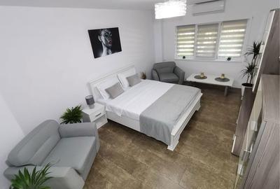 Apartament cu 2 camere decomandat în Central - 1