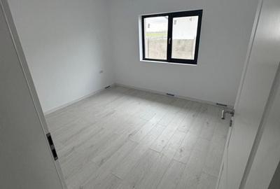 Casă individuală cu 4 camere cu Canalizare în Clinceni - 13