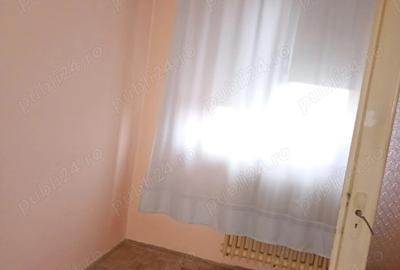 Particular Apartament 2 camere Valea Rosie - 8