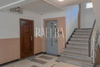 Apartament cu 3 camere semidecomandat în Teiul Doamnei - 6