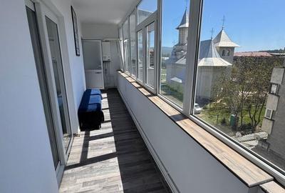 Apartament cu 3 camere decomandat în Coman - 8