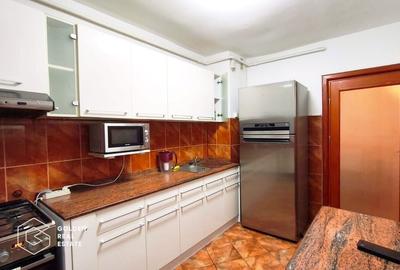 Apartament spatios cu 2 balcoane, centrala proprie, zona Micalaca - 4