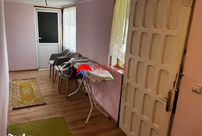 Casă cu 3 camere cu Teren 3025 Mp în Ghioșești - 1