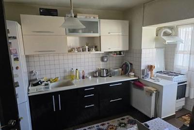 Apartament cu 2 camere decomandat în Carpați 2 - 8