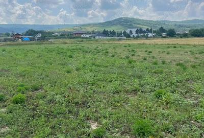 Teren de 650 mp, în Central - 2