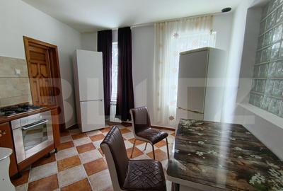 Casă cu 5 camere cu Teren 600 Mp în Central - 4