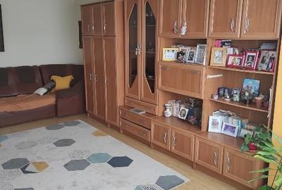 Apartament cu 3 camere decomandat, mobilat în Tomis III - 3